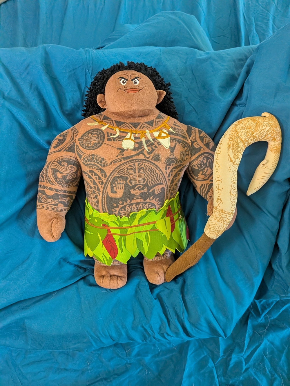 DISNEY MOANA Movie MAUI LARGE PLUSH WITH FISHHOOK Great Condition Collectible